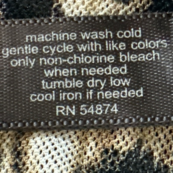 The Limited Top Semi-Sheer Chic Statement Blouse Animal Print Sleeveless Sz M - Picture 9 of 11